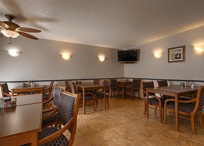 Quality I-10 Exit 304 Gasthof 4*